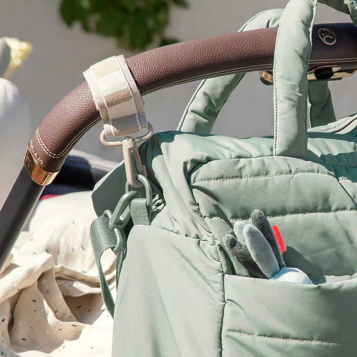 Sac a Langer Coton Matelasse detail matiere et fermetures