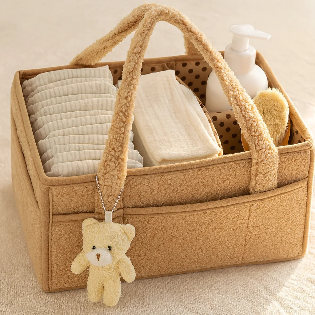 Panier à Langer Teddy Camel rempli du nécessaire de change | BebeSac
