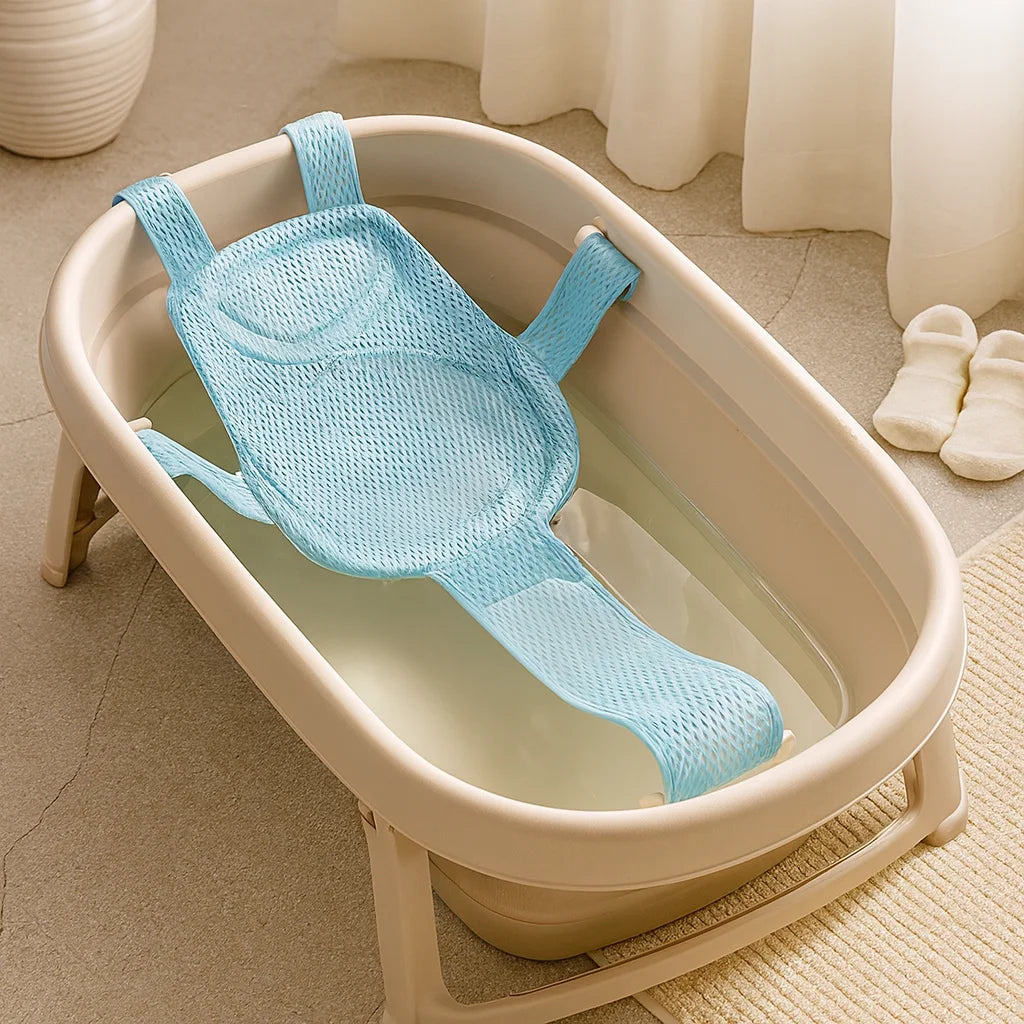 Transat de Bain Bleu Ciel en situation dans la salle de bain | BebeSac